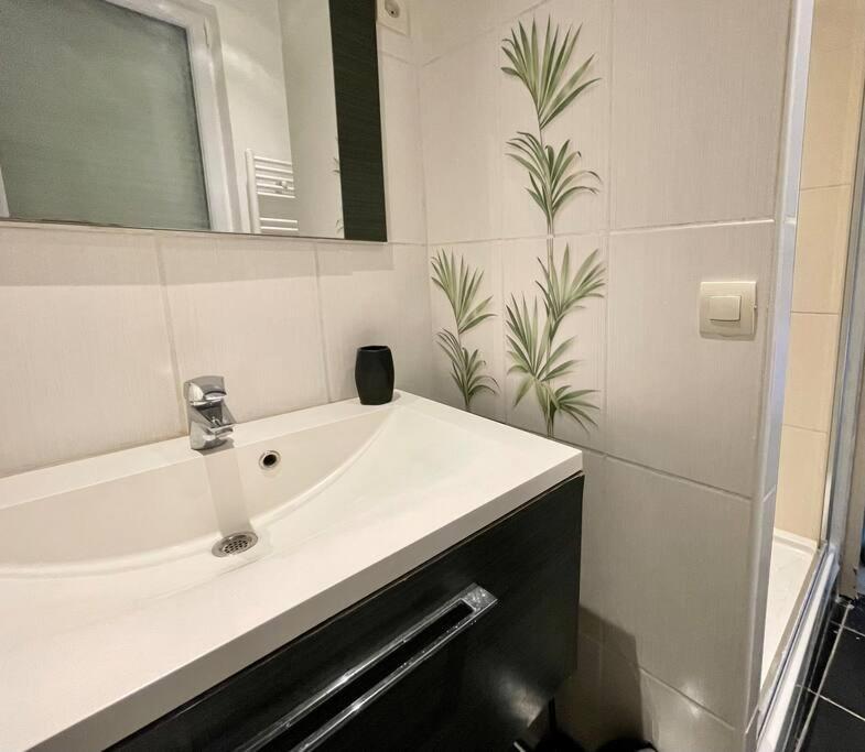 Le Royal Cosy - Spacieux T2 - Proche Chantilly, Paris & Asterix Nogent-sur-Oise Bagian luar foto